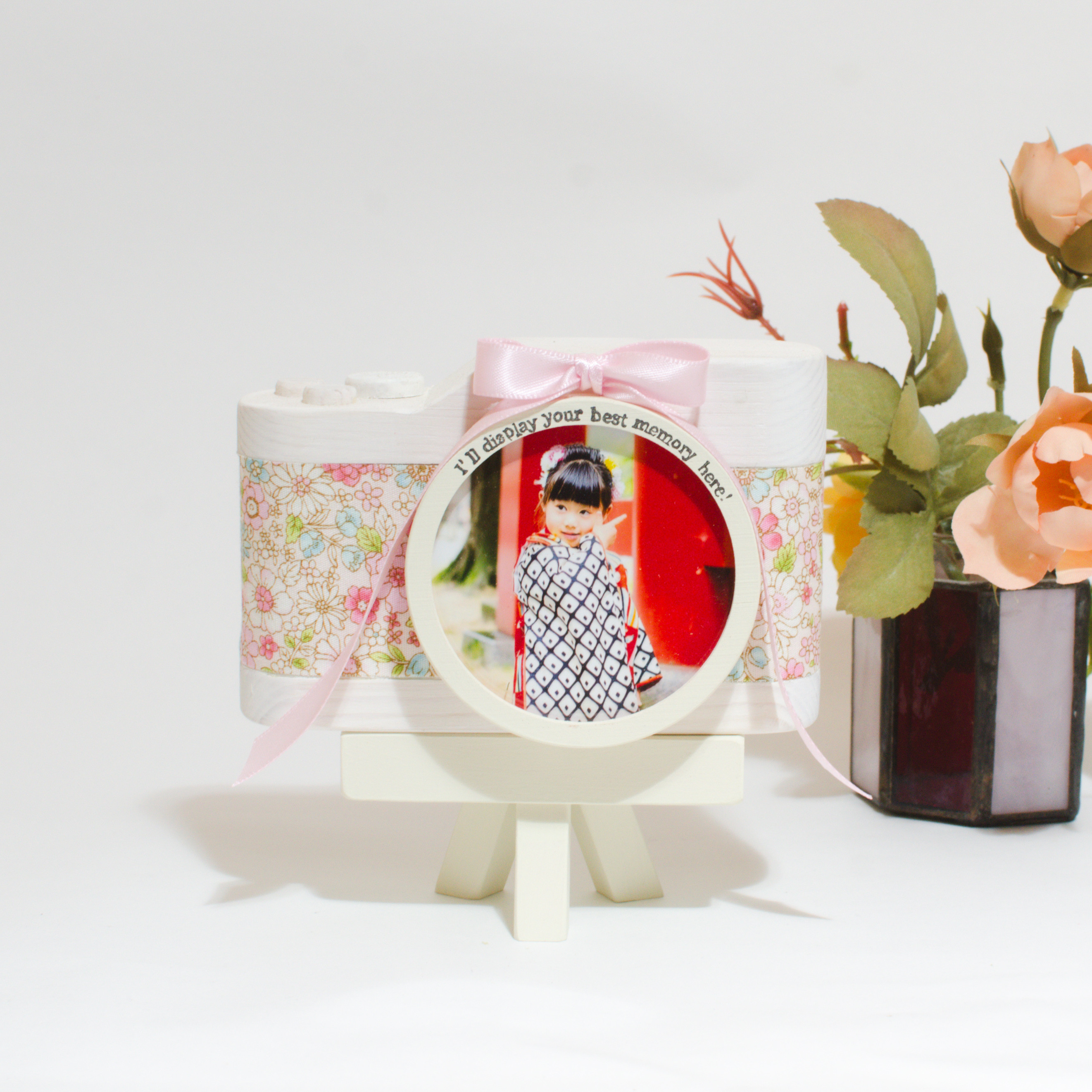 【creema限定】お世話になった方への贈りものにも　花柄カメラ型フォトフレーム