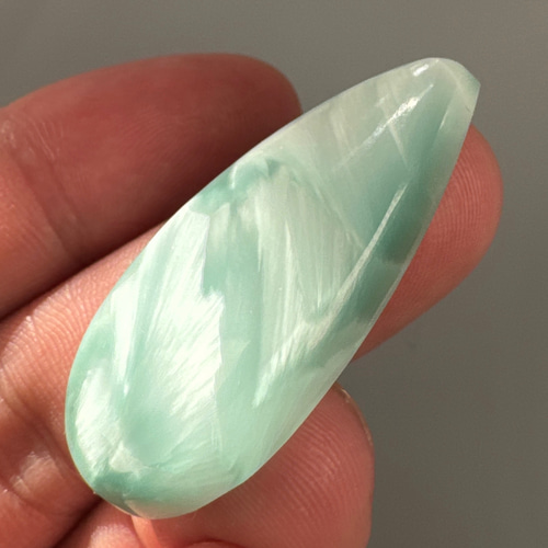 高品質 ヘミモルファイト 39ミリルース nl8714 天然石 pinky 通販