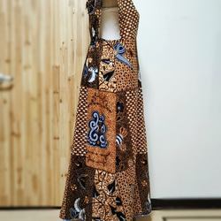 ☆持ち込み布でセミオーダー☆ ジャンパースカート風ワンピース(裾ワイド)背中リボン 2枚目の画像