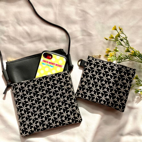 再販 甲州印伝×日本製フェイクレザーのスマホポシェット
