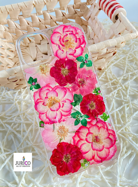 ピンクのバラの敷き詰めデザイン押し花スマホケース　iphone/GALAXY/AQUOS/xperia/pixel 1枚目の画像