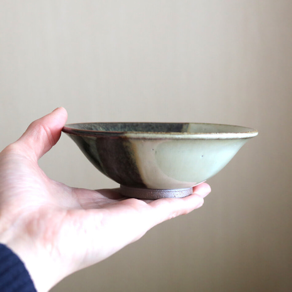 碗正二郎燒4吋小碗Chihiro Motoya Ojiro窯小盤子日式餐具可愛可愛陶藝餐具藝術家時尚餐具 第7張的照片