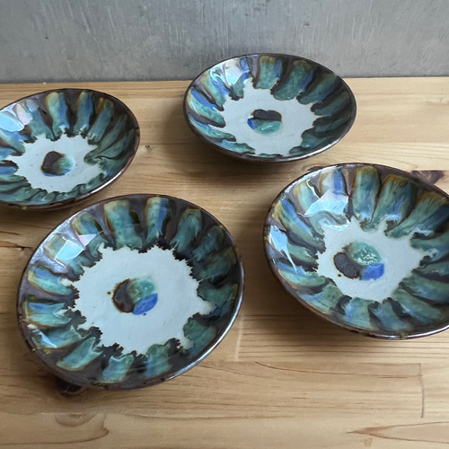 陶芸作品 #ハンドメイド　一点もののお皿 梶原慶治 取り皿 陶芸作品 たい 個人陶芸家 ミニ皿 小皿 お