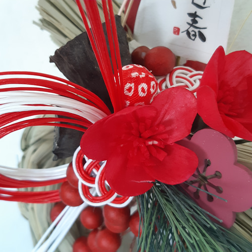 早割 お正月2025 お正月飾りしめ縄リース 紅白水引が華やか 梅結びと