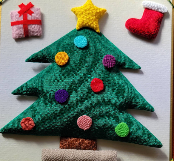 ちりめん細工　シンプルなクリスマスツリー 4枚目の画像