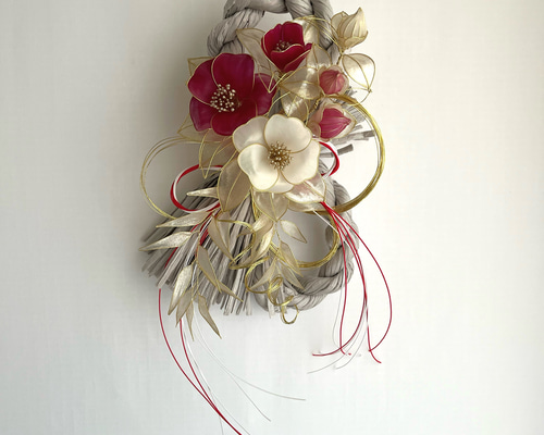 白とワインレッドのお正月飾り　596 77258a8fc5cd591e689fc51c7c0cc9