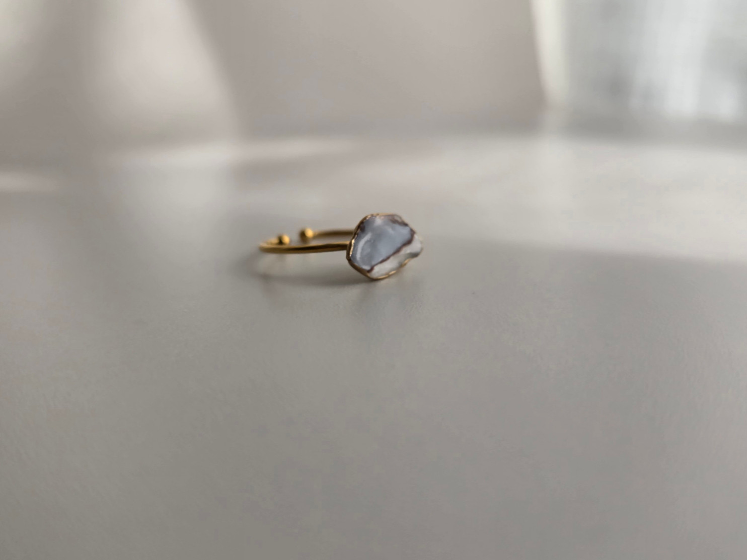 牡蠣殻×金継ぎリング サージカルステンレス  8-９号　指輪/一点物/フォークリング　ゴールドリング　華奢リング