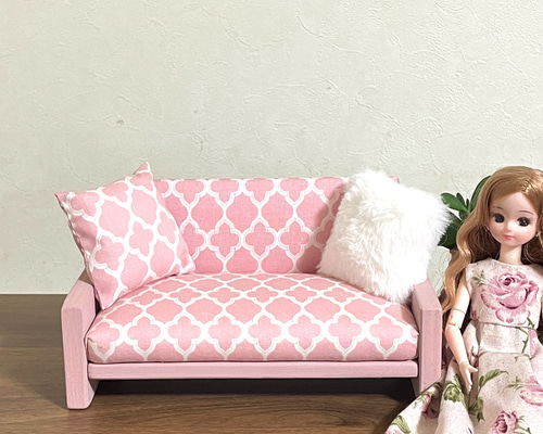 ミニチュアソファ 木部分はピンク ☆モロッコ柄 ピンク☆ その他置物