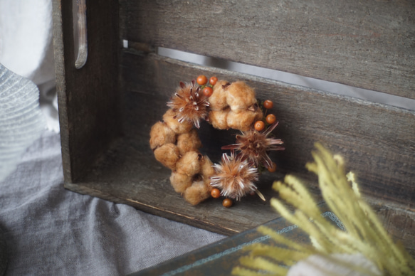【コットンの冬リース【mini】】モコモコ　ブラウンリース　贈り物に　毎年飾れる　おしゃれ　クリスマスプレゼントに 4枚目の画像
