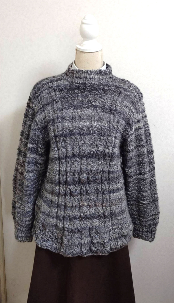 ウール100% 手編み セーター 1枚目の画像
