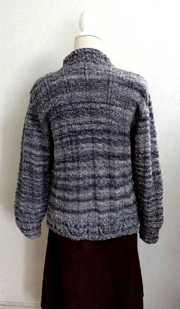 ウール100% 手編み セーター 2枚目の画像
