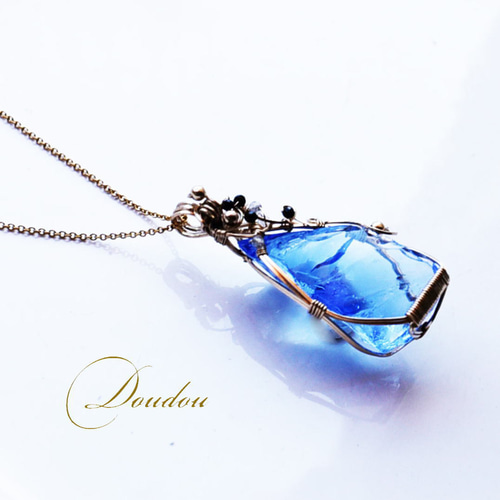 アンダラクリスタル サファイアブルー14kgfペンダントトップ［sa3248