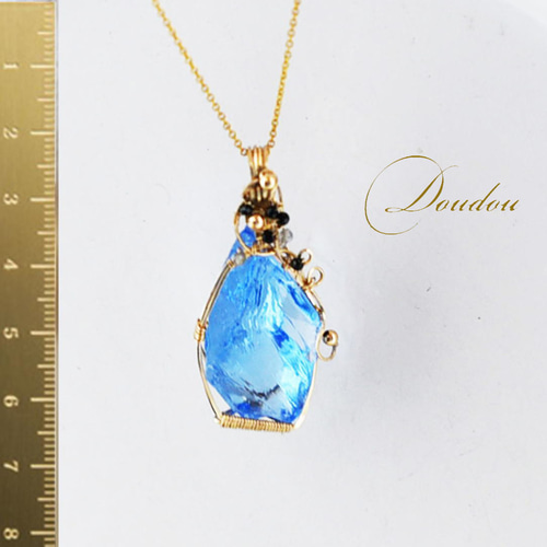 アンダラクリスタル サファイアブルー14kgfペンダントトップ［sa3248