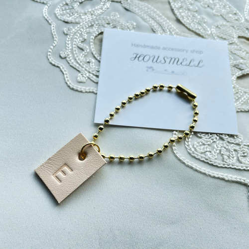 1/2限定価格❣️オーダー レザー アルファベット ネームタグ キーホルダー ゴールド】アルファベットレザータグ ボールチェーン ペットボトル