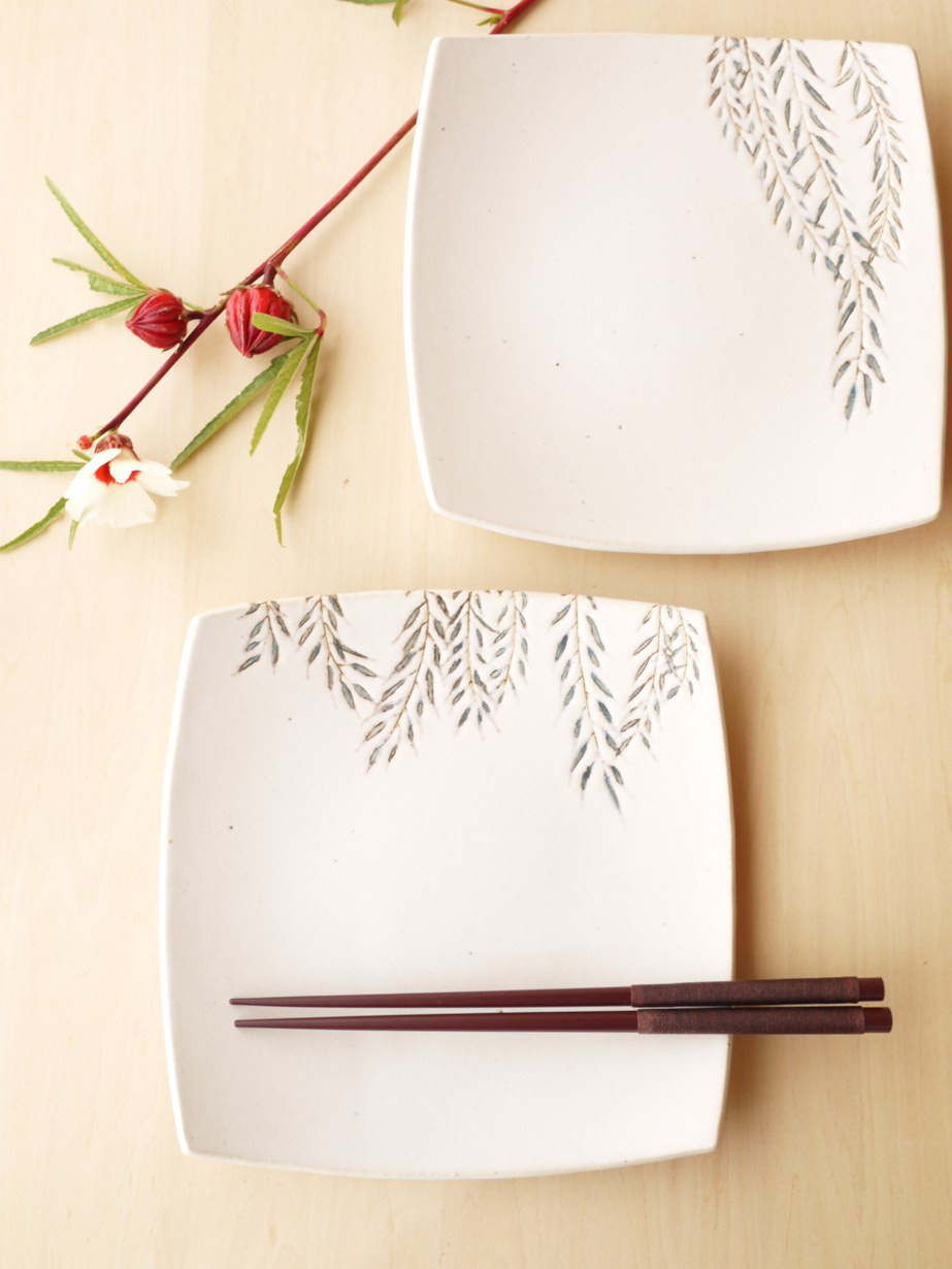 角皿（風に揺れるやなぎ・２枚セット）