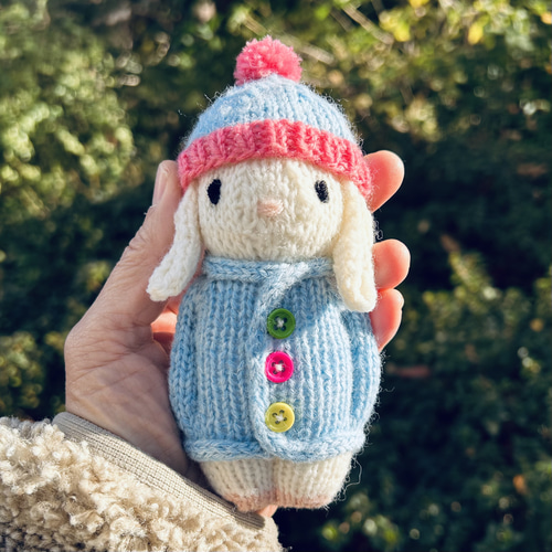 たれ耳うさぎ カーディガン ぼうぐるみ あみぐるみ スウェーデン編み