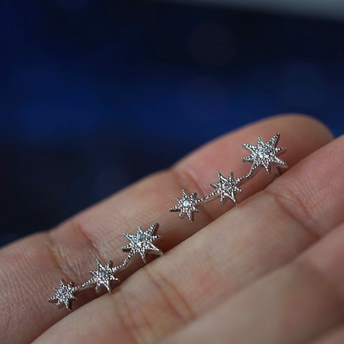 耳に寄り添う 流れ星の2wayピアス サージカルステンレス 金属