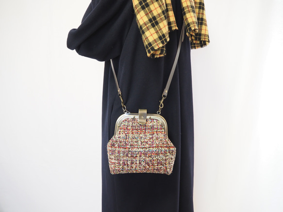 ファンシーツイードのがまぐちバッグ≪ベリーピンク≫ 