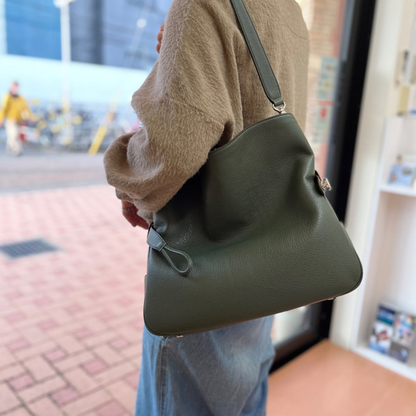 【送料無料】moni【OSOBA 2way shoulder】大容量の2wayショルダーバッグ 10枚目の画像