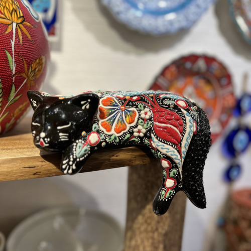 トルコハンドメイドセラミック花柄 猫型オーナメント トルコハンドメイドセラミック花柄 猫型オーナメント