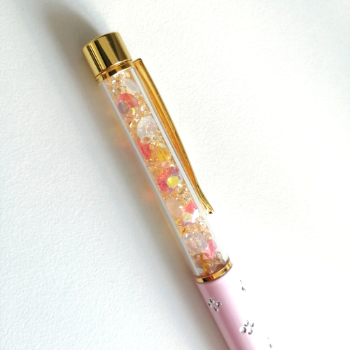 SALE中☆◇プロが作る！【替え芯付き】キラキラハーバリウム