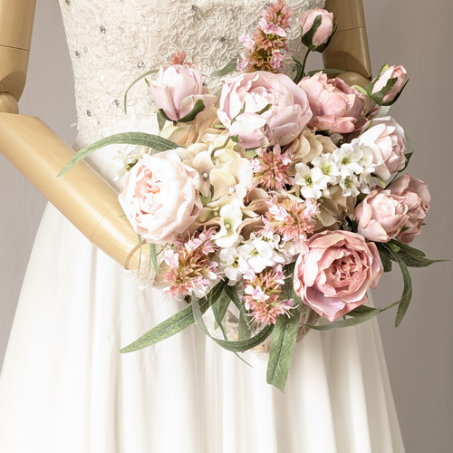 優しいピンクシンビジウムブーケ　ブートニアセット　ウェディングブーケ 優しいピンクシンビジウムブーケ ウェディングブーケ ブートニアセット