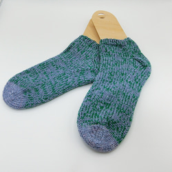 ◆毛糸で編んだ靴下◆　23～24cm　ブルーグレー　no.06 2枚目の画像