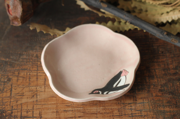 櫻桃釉豆盤麥哲倫企鵝 第2張的照片