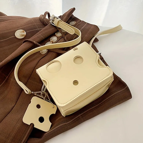 COURONNE (ショルダーバッグ・ポシェット) スマートポシェット スマホショルダー ショルダーバッグ