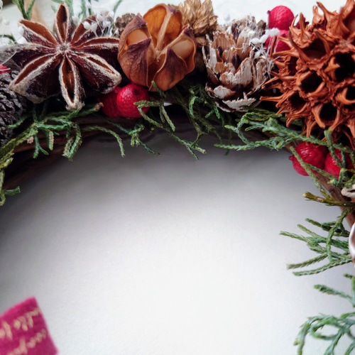 コニファーと木の実のリース ChristmasWreath コニファーと木の実の