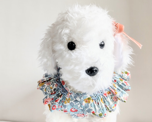 リバティ 犬のワンピース 犬服 刺繍ワンピース Mサイズ リバティプリント ベッツィ