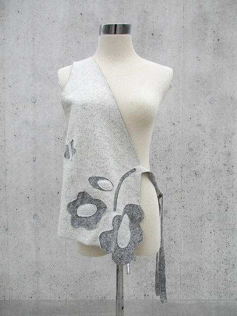 杢グレー×杢オフ白リバーシブル圧縮ウールニット　前後裏表４wayワンショルダーベスト　１枚限定