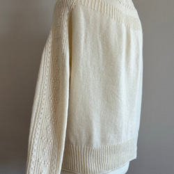 暖かさと高級感が魅力の手編み長袖セーター（白）S-M size 7枚目の画像