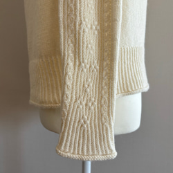暖かさと高級感が魅力の手編み長袖セーター（白）S-M size 6枚目の画像