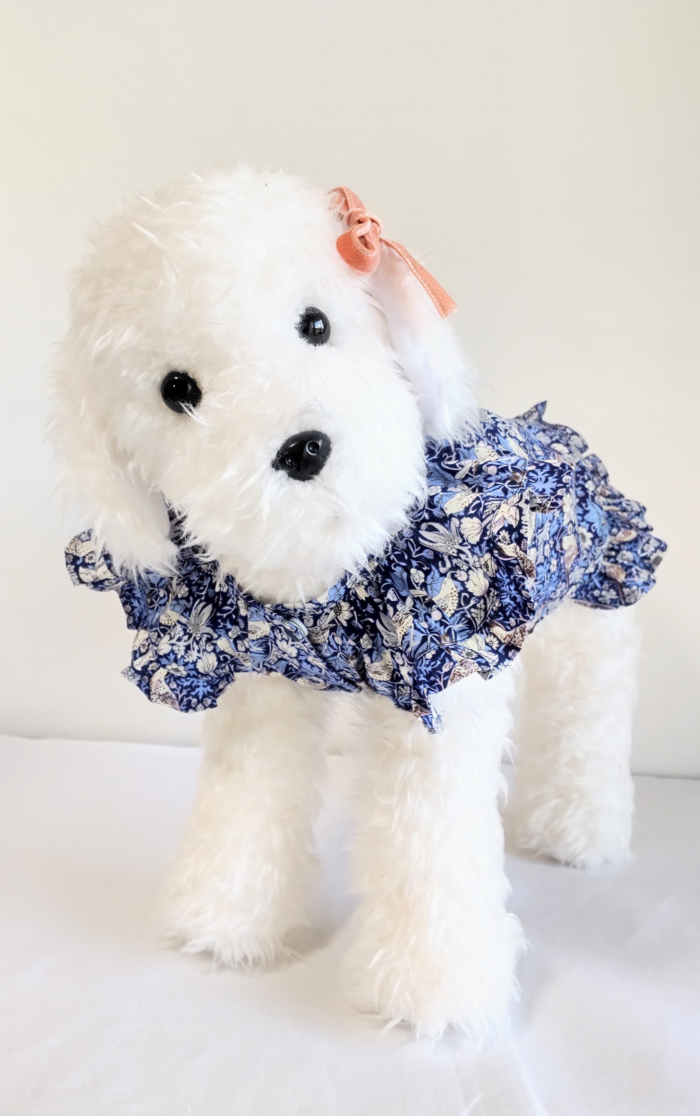 犬服　ギャザーワンピース　Sサイズ　リバティプリント ウイリアム モリス ストロベリーシーフ柄