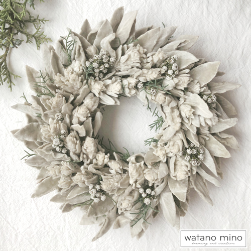 ぬくもりラムズイヤーのシンプルリース /ギフト箱入り/ドライフラワー