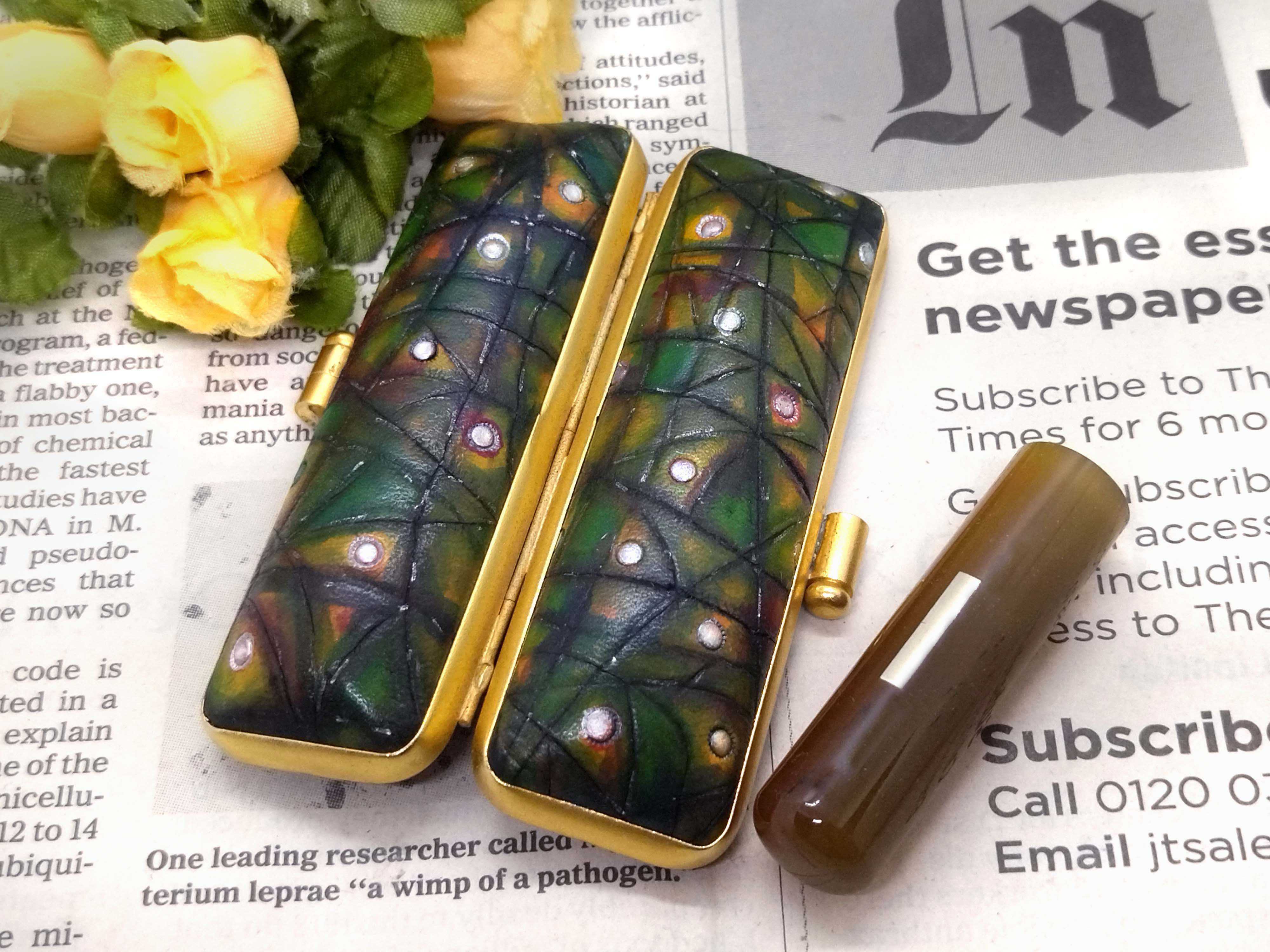 太さ12㎜×長さ45㎜(銀行印・認印サイズ)　シープホーン印鑑＆本革手描き一点物「モザイク」印鑑ケースセット