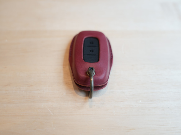 NISSAN 智慧鑰匙包 II D 型環型栃木皮革 [免費刻名字、選擇皮革和縫線] 手工縫製真皮 第2張的照片