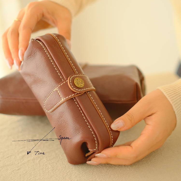 【NEW OPEN★送料無料】なめし牛革製│がま口ポーチ│小物入れ│ペンケース│化粧ポーチ│KM-1L 4,904円