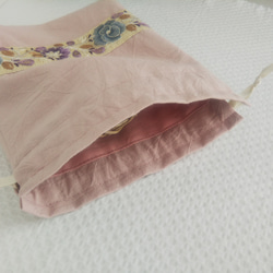 インド刺繍リボンのマチ付き巾着ポーチ 巾着袋(くすみピンク)『Creema限定』 5枚目の画像
