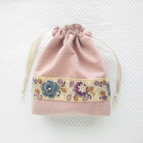 インド刺繍リボンのマチ付き巾着ポーチ 巾着袋(くすみピンク)『Creema 