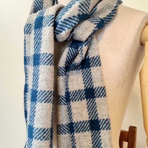 手織り 羊毛(ウール)100%マフラー スコットランドラムウール ブルー  