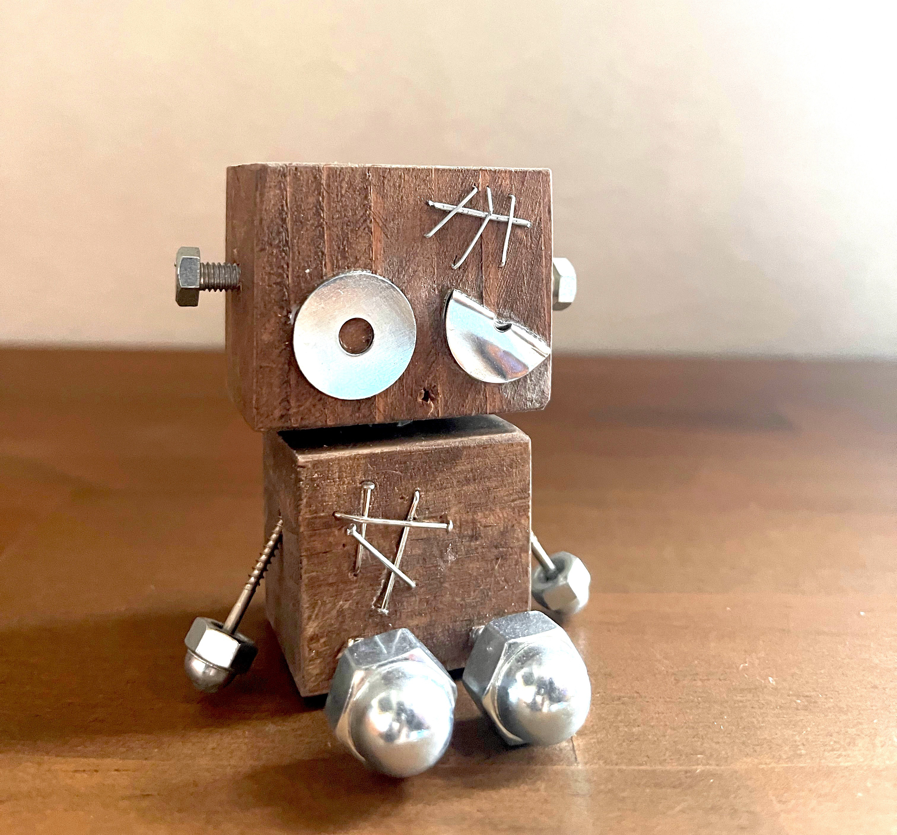 世界に一つだけのN ROBO/手作りロボット/木製ロボット/廃材/飾り/置物