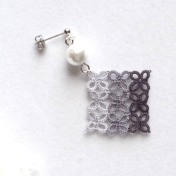 【訂做】方形圖案梭織蕾絲棉質珍珠耳環（灰色） 第3張的照片
