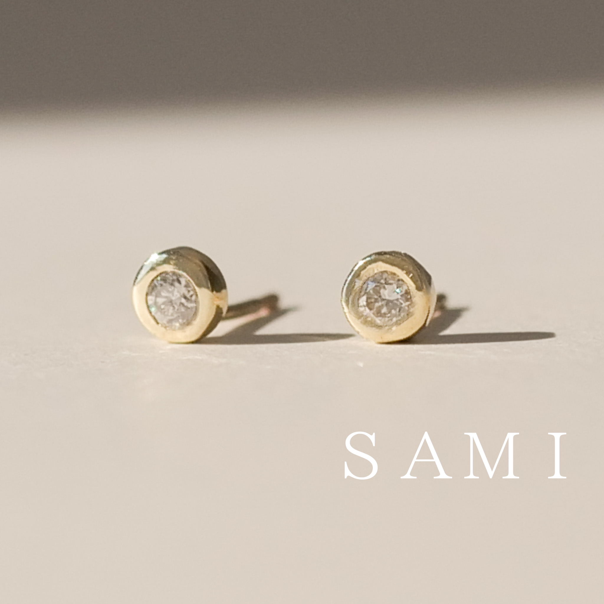 一粒ダイヤ　ピアス　G