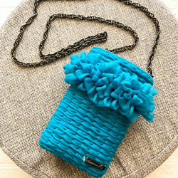 ハンドメイド バッグ とっても軽い！　エアーチュールのトートバッグ　グリーン系 ハンドメイド バッグ とっても軽い！ エアーチュールのトート