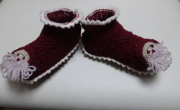 子供靴下サンタクロース！ウール100％、手編み 2枚目の画像