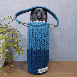 【1点物】水筒（500mlくらい）ニットケース（青紺） 1枚目の画像