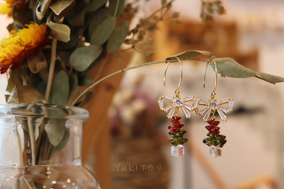 Yuki手作り 「小さなクリスマスツリー」 手作り 琉璃 輝く クリスマスリボン さわやかなイヤリング 10枚目の画像