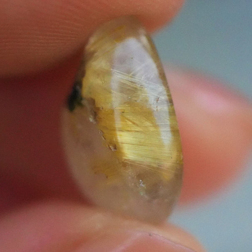 ゴールドルチルインクォーツ☆s1040 天然石 Funky garuda 天然石＊ラ